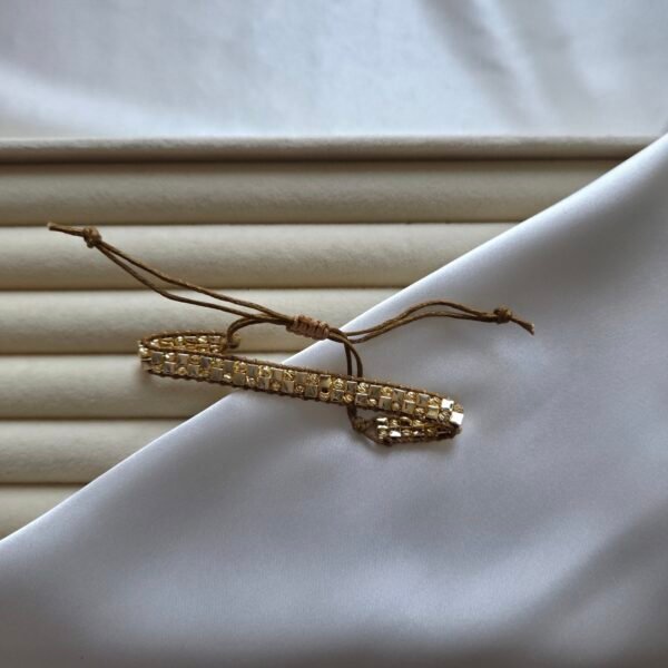 Dorica Gold Bileklik - Kahverengi İpli