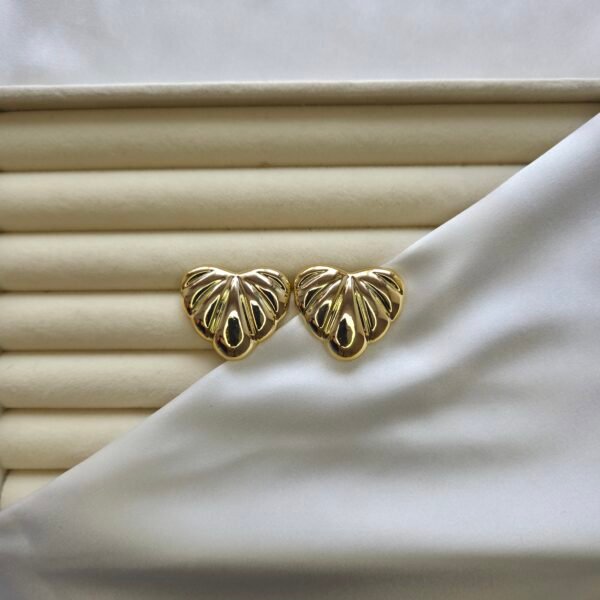 kalpli-istiridye-kupe-1 Kalpli İstridye Küpe