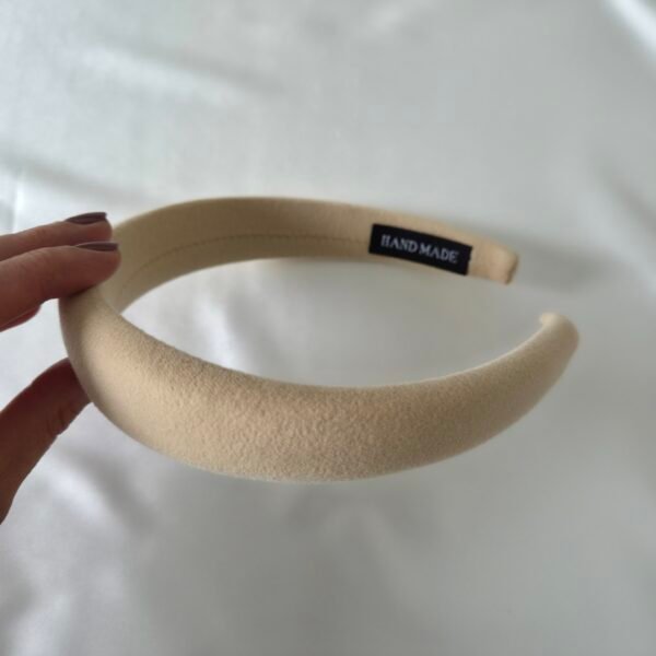 krem-dolgulu-tac Krem Dolgulu Taç