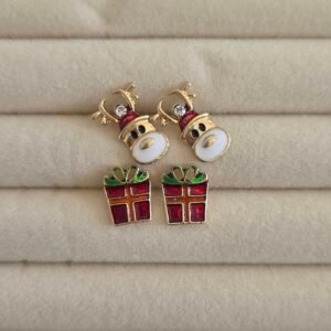 noel-kupe-kombini-geyik-ve-hediye-paketi-1 Noel Küpe Kombini - Geyik ve Hediye paketi