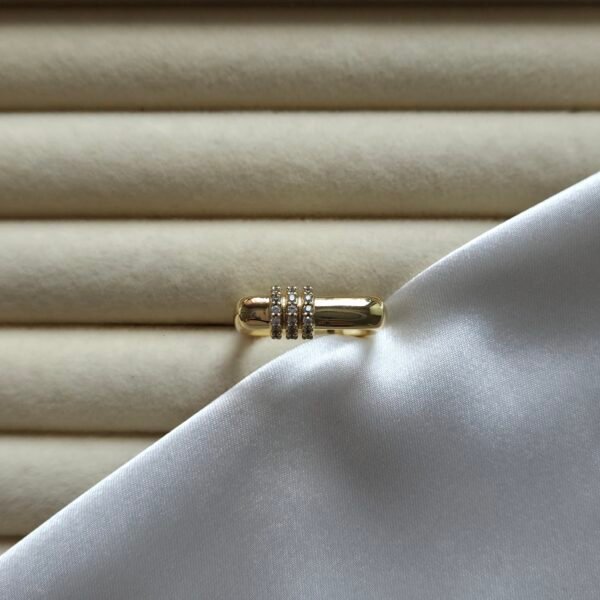 siena-kare-yuzuk-14-ayar-altin-kaplama-1 Siena Kare Yüzük - 14 Ayar Altın Kaplama