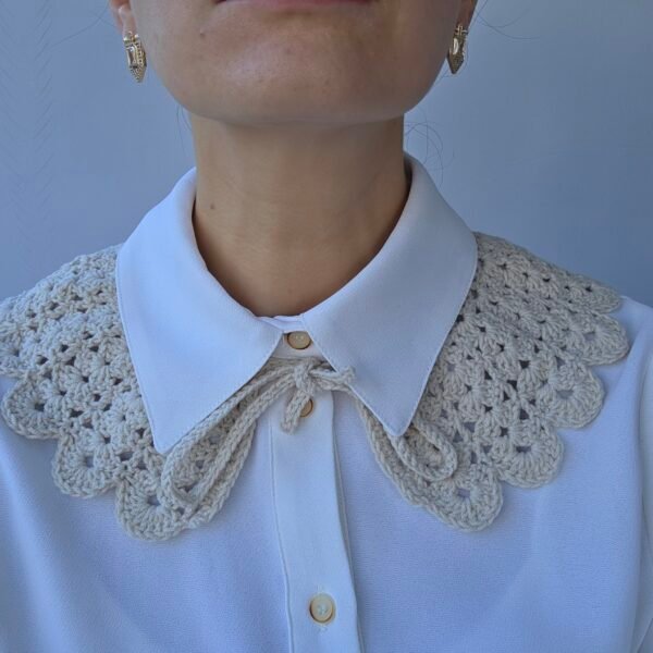 Vanilya Dantel Yakalık