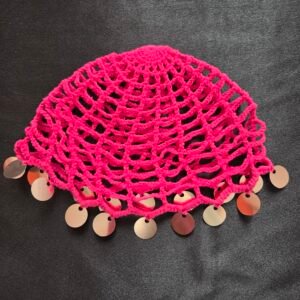 Pembe Pullu Başlık